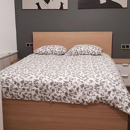 Picasso Callao Wifi Free - Temporada Rental Workers & Stud Madrid Extérieur photo
